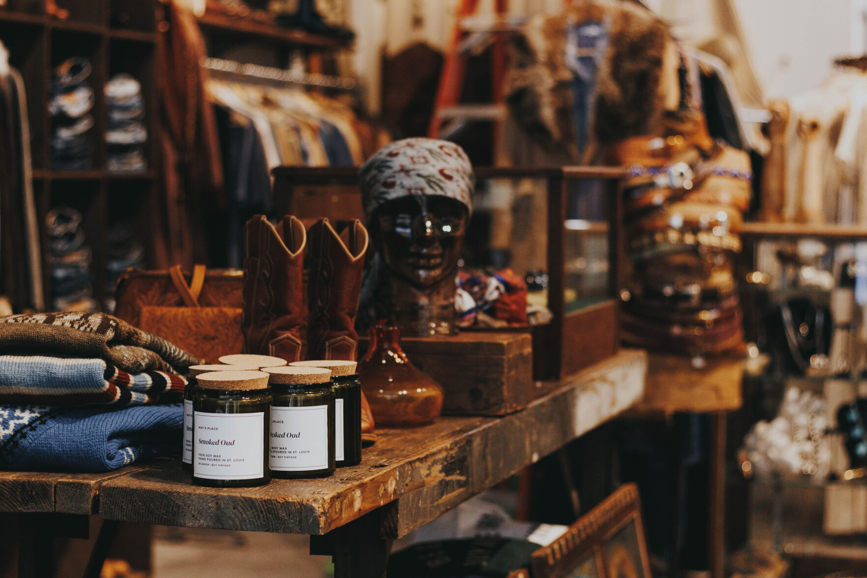 Swing-by shopping destinations: May's Place